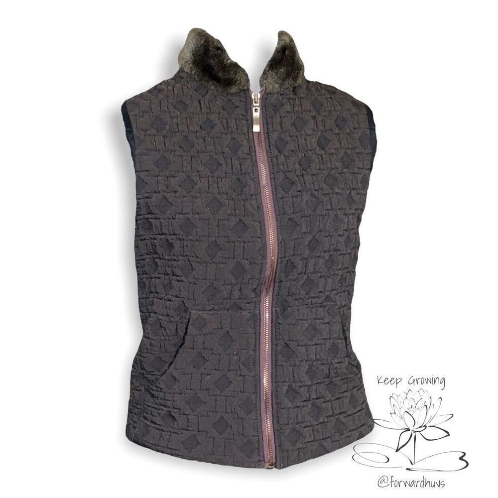 Marc Baxis Brown Vest with Faux Fur Collar Size Medium